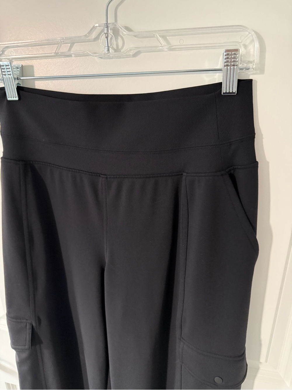 Athleta Venice Cargo Wide Leg Pants Size Small - Picture 3 of 6